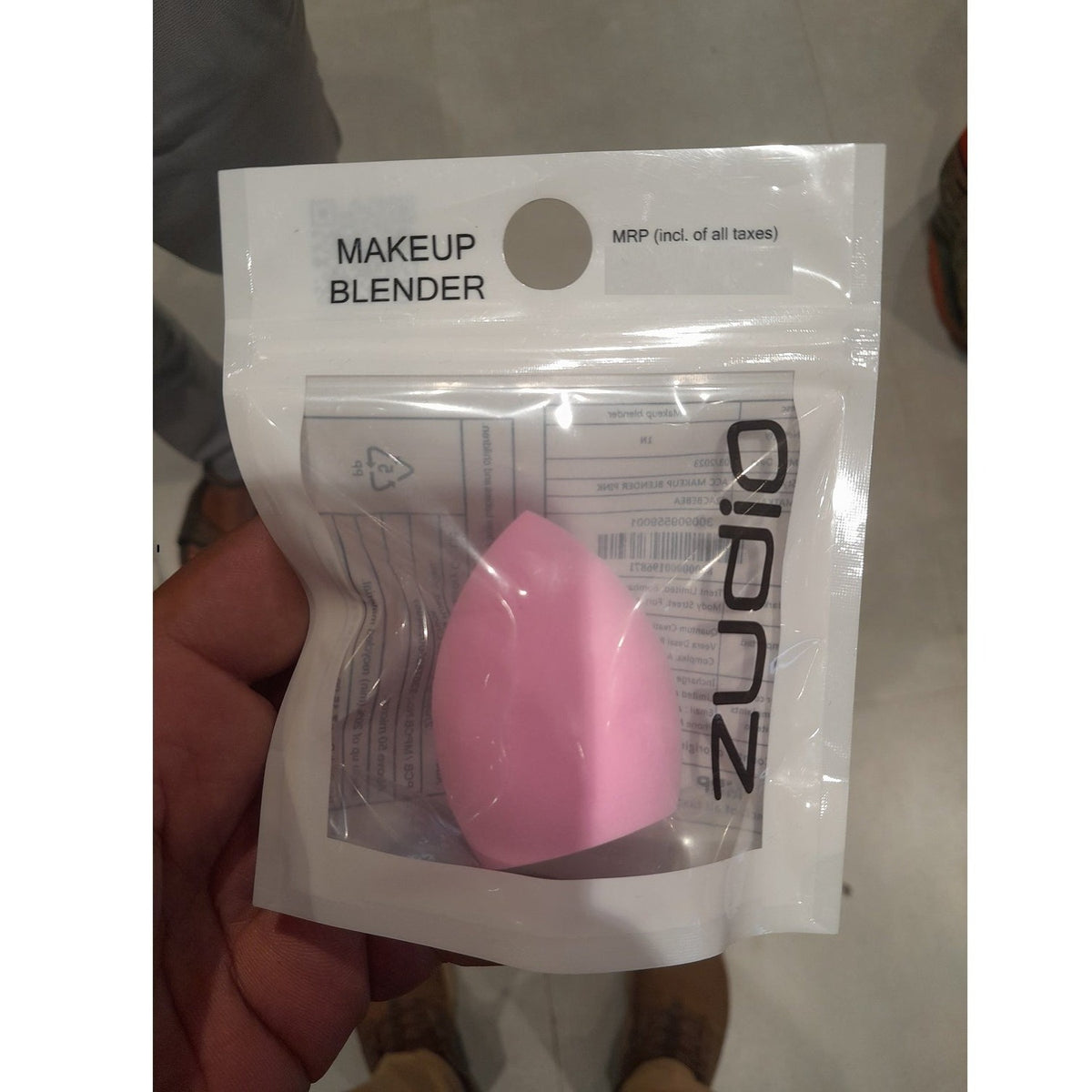 Tata Zudio Makeup Blender Color Pink & Nude