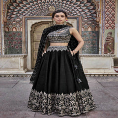 Indian Pakistani Women Lengha Wedding Bollywood Bridal Ethnic Party Wear Pure Soft Tapeta Silk With Embroidery Work