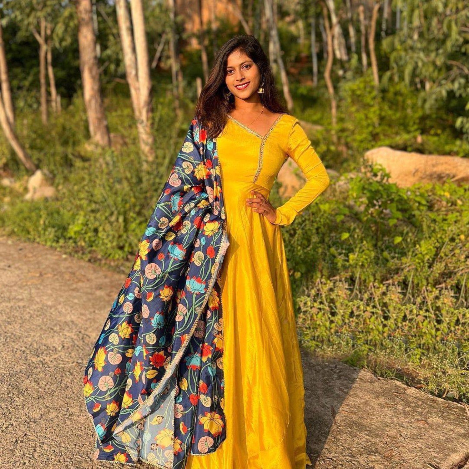 Bollywood Indian Pakistani Ethnic Party Wear Women Soft Pure Silk Anarkali With Contrast Dupatta Dress