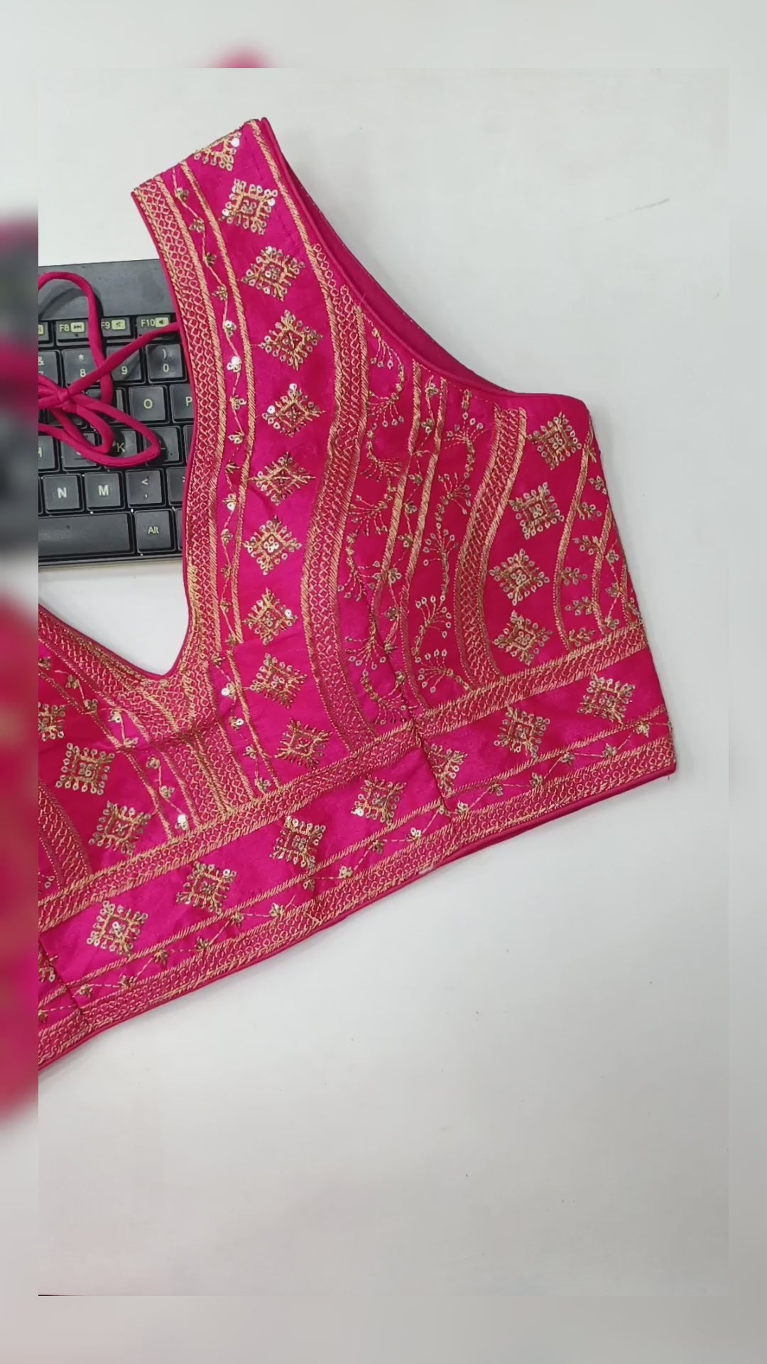 Bollywood indische pakistanische ethnische Partykleidung Frauen weiche reine Fantam schwere Seidensari/Sari/Saris-Bluse